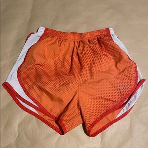 orange xs nike shorts